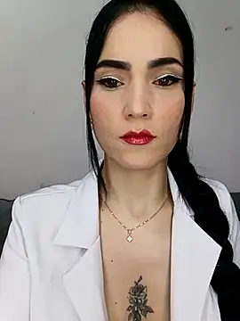 Snapshot of jamila_zair chatting on October 2025 01:11:01 PM jamila zair online show from October 2025 01:11:01 PM