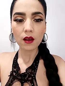 Snapshot of jamila_zair chatting on November 2025 05:22:01 PM jamila zair online show from November 2025 05:22:01 PM