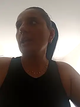 Snapshot of Titiss8921 chatting on September 2025 01:11:02 PM Titiss8921 online show from September 2025 01:11:02 PM