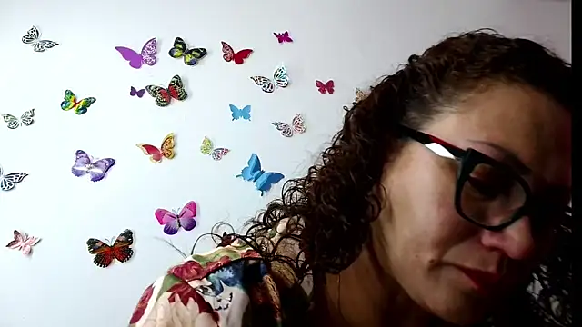 Snapshot of TifanyQueen_ chatting on September 2025 03:00:02 PM TifanyQueen online show from September 2025 03:00:02 PM