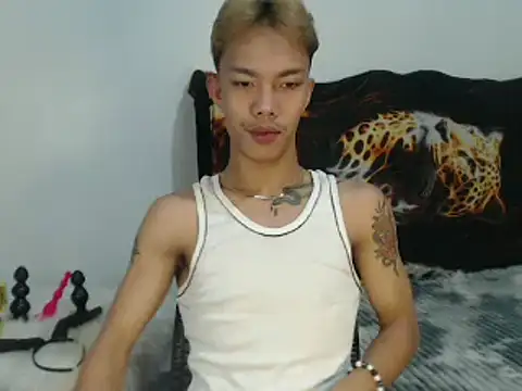 Snapshot of jersthebigfuckerxxx chatting on November 2025 08:19:01 AM jersthebigfuckerxxx online show from November 2025 08:19:01 AM