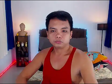 Snapshot of XExtraServiceManX chatting on October 2025 04:31:02 PM XExtraServiceManX online show from October 2025 04:31:02 PM