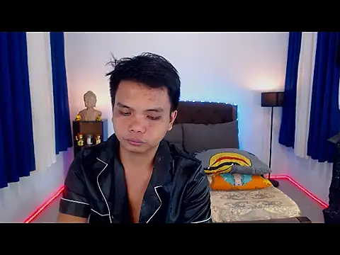 Snapshot of XExtraServiceManX chatting on October 2025 11:55:02 AM XExtraServiceManX online show from October 2025 11:55:02 AM