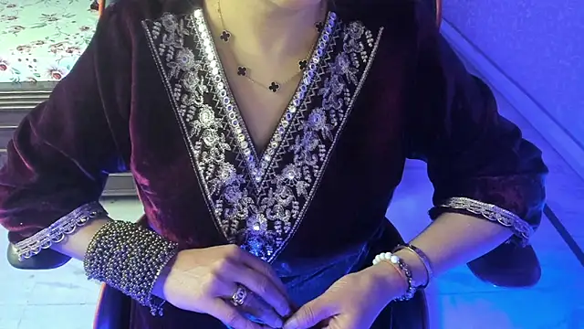 ShylaGill online show from December 2025 11:30:02 AM