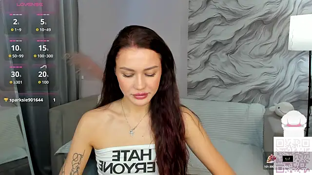 Snapshot of Aria_Mila chatting on September 2025 10:14:01 AM Aria Mila online show from September 2025 10:14:01 AM