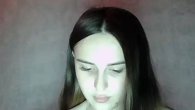 SweetLoraa online show from June 2026 09:58:01 PM