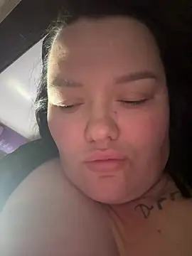SunnyLeila2101 online show from April 2026 08:57:02 PM