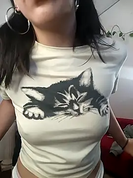 Maia 0 online show from October 2025 01:56:02 PM