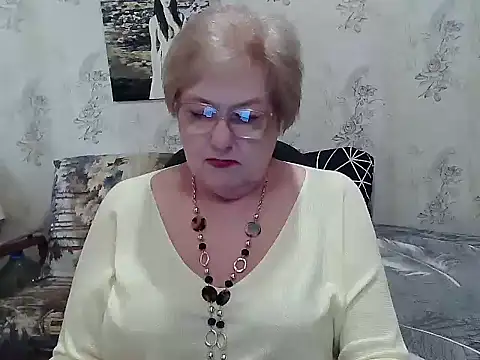 Renata62011 online show from April 2026 12:42:02 PM