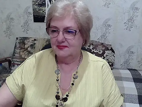 Renata62011 online show from June 2026 05:49:02 PM