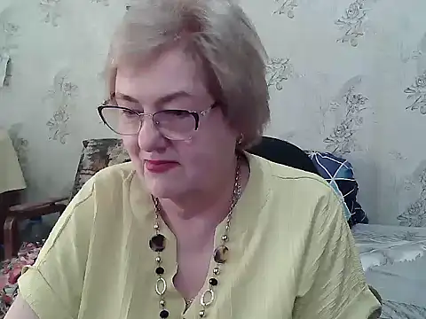 Renata62011 online show from June 2026 12:08:01 PM