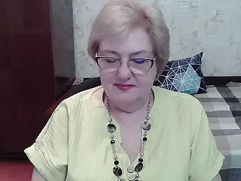 Renata62011 online show from June 2026 01:50:01 PM