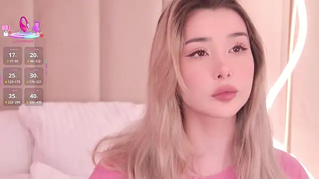 Snapshot of Nesolla chatting on February 2026 07:43:02 PM Nesolla online show from February 2026 07:43:02 PM