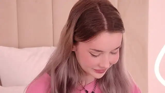 Snapshot of Nesolla chatting on March 2026 08:26:33 AM Nesolla online show from March 2026 08:26:33 AM