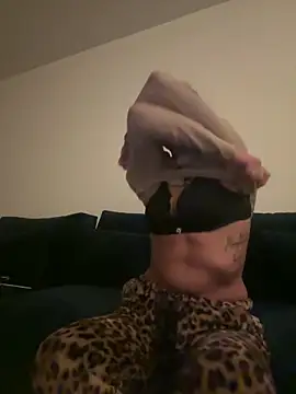 shokatt666 online show from February 2026 08:24:02 PM