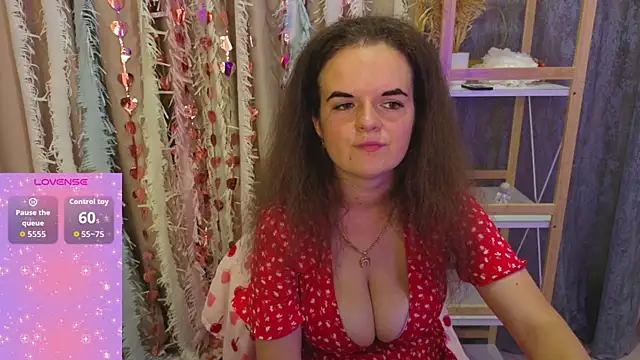 Luisa Rosee online show from September 2025 05:57:02 PM