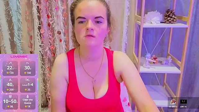 Luisa Rosee online show from October 2025 07:25:02 PM