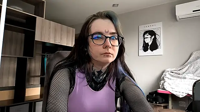 HighelikeGirl online show from November 2025 07:08:02 AM