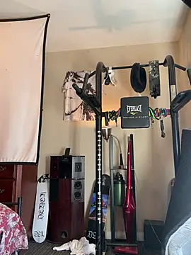 KeYBuMp323 online show from January 2026 03:06:02 PM