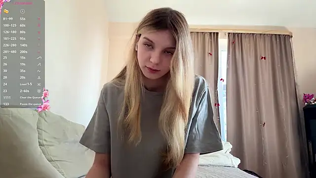 FruityXo online show from June 2026 11:27:02 AM