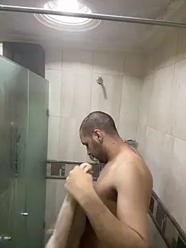 Snapshot of __Damian___ chatting on October 2025 08:42:01 PM Damian online show from October 2025 08:42:01 PM