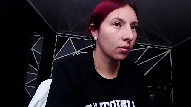 kattypurple online show from November 2025 01:56:02 PM