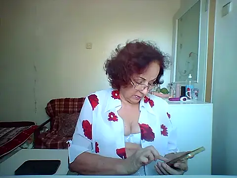 Julia54391 online show from September 2025 08:26:01 AM