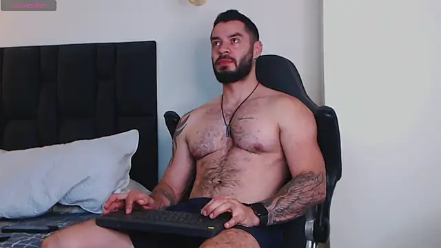 Drake Cole online show from May 2026 10:38:02 PM