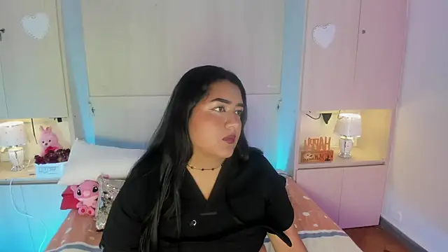 LilyWhitney online show from October 2025 03:51:02 AM