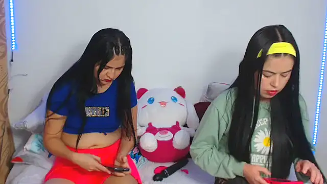 Sofii Kissx69 online show from October 2025 02:20:01 AM