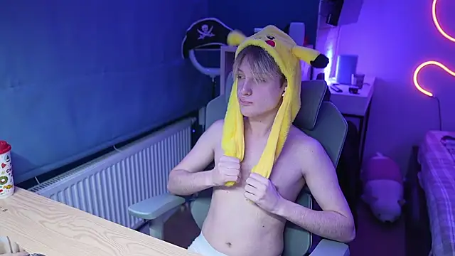 Snapshot of Serxyi chatting on January 2026 03:03:01 PM Serxyi online show from January 2026 03:03:01 PM