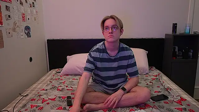 Snapshot of Serxyi chatting on February 2026 01:08:02 PM Serxyi online show from February 2026 01:08:02 PM