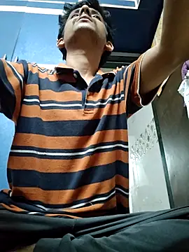 yung cplz online show from September 2025 04:30:02 PM