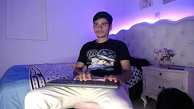 Charlie Cock  online show from October 2025 04:19:02 AM