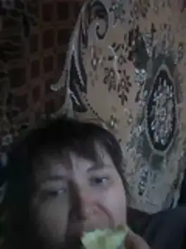 Romashka33011 online show from April 2026 07:55:01 AM