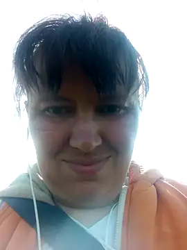 Romashka33011 online show from June 2026 01:23:01 PM