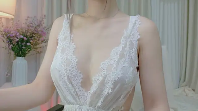 Vessi-babe online show from June 2026 03:07:02 PM
