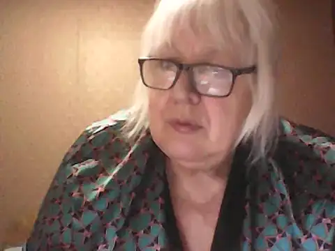 Snapshot of Alexia64231 chatting on February 2026 07:04:02 PM Alexia64231 online show from February 2026 07:04:02 PM