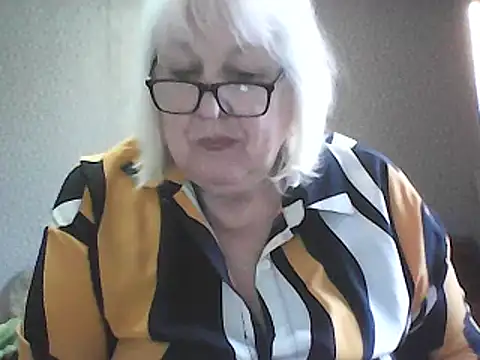 Snapshot of Alexia64231 chatting on March 2026 04:40:02 AM Alexia64231 online show from March 2026 04:40:02 AM