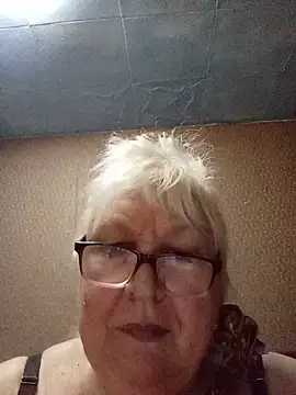 Alexia64231 online show from June 2026 01:59:01 AM