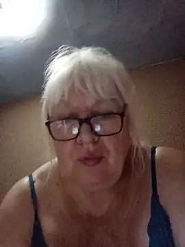 Snapshot of Alexia64231 chatting on July 2026 04:32:02 PM Alexia64231 online show from July 2026 04:32:02 PM