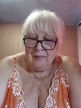 Snapshot of Alexia64231 chatting on July 2026 10:13:01 AM Alexia64231 online show from July 2026 10:13:01 AM