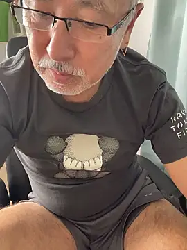 Snapshot of gholly2007 chatting on September 2025 02:27:02 AM gholly2007 online show from September 2025 02:27:02 AM