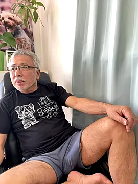 Snapshot of gholly2007 chatting on October 2025 02:58:02 AM gholly2007 online show from October 2025 02:58:02 AM