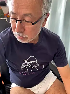 Snapshot of gholly2007 chatting on November 2025 02:21:01 AM gholly2007 online show from November 2025 02:21:01 AM