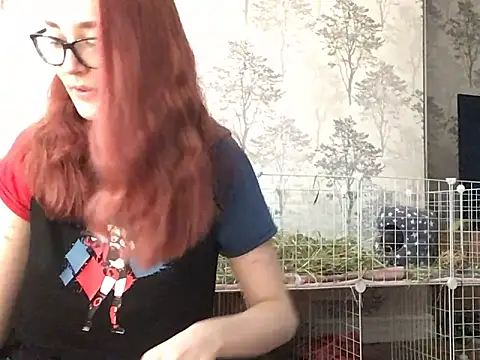 Snapshot of ivysplayhouse chatting on September 2025 11:47:01 AM ivysplayhouse online show from September 2025 11:47:01 AM