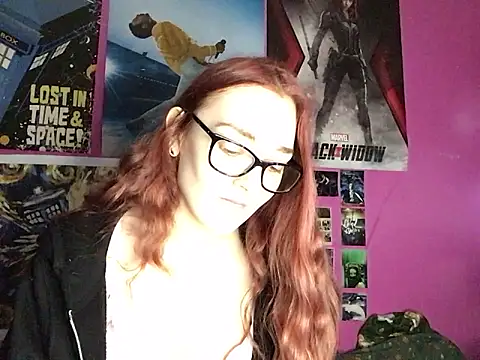 Snapshot of ivysplayhouse chatting on October 2025 11:18:02 AM ivysplayhouse online show from October 2025 11:18:02 AM