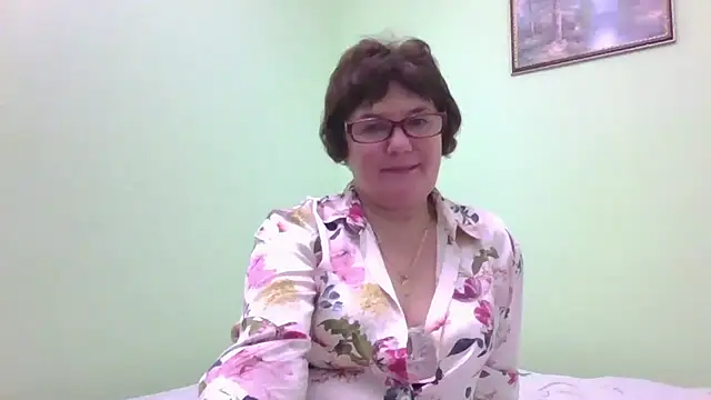 Snapshot of Galina56301 chatting on November 2025 08:36:02 PM Galina56301 online show from November 2025 08:36:02 PM