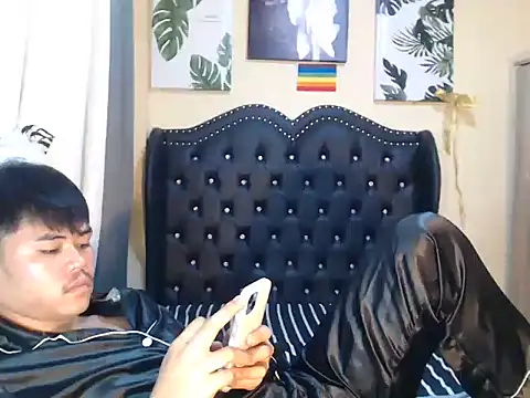 Snapshot of hot_emman chatting on March 2026 10:31:02 PM hot emman online show from March 2026 10:31:02 PM