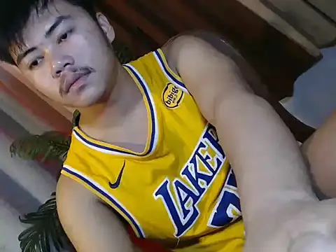 hot emman online show from June 2026 10:08:02 PM